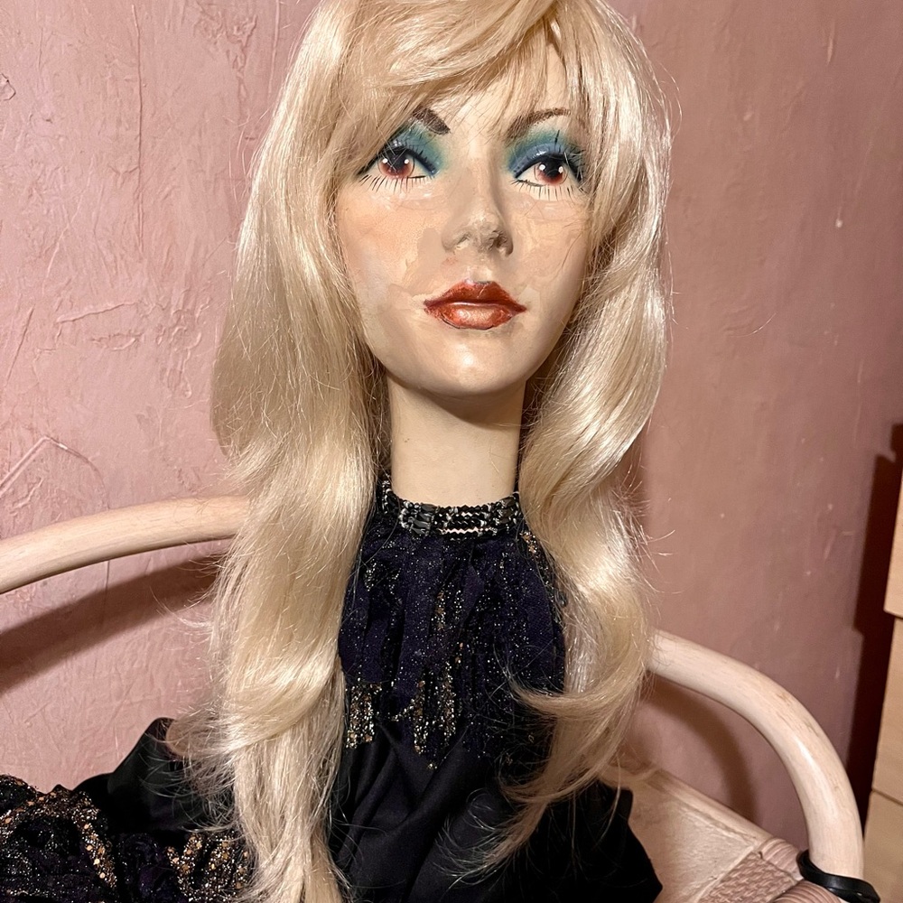 Elegant Blonde Wig for Women
